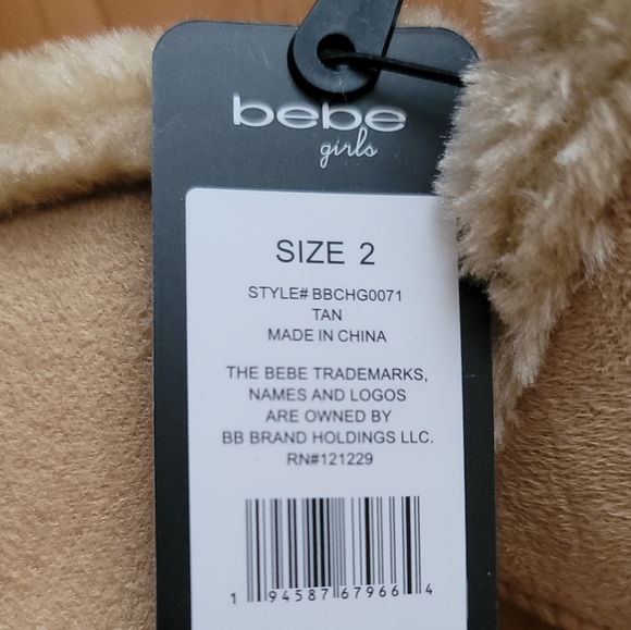 Bebe Little Girl's Size 13, 1, 2 Fur Lined Winter Boot with Rhinestone Details - Picture 8 of 12